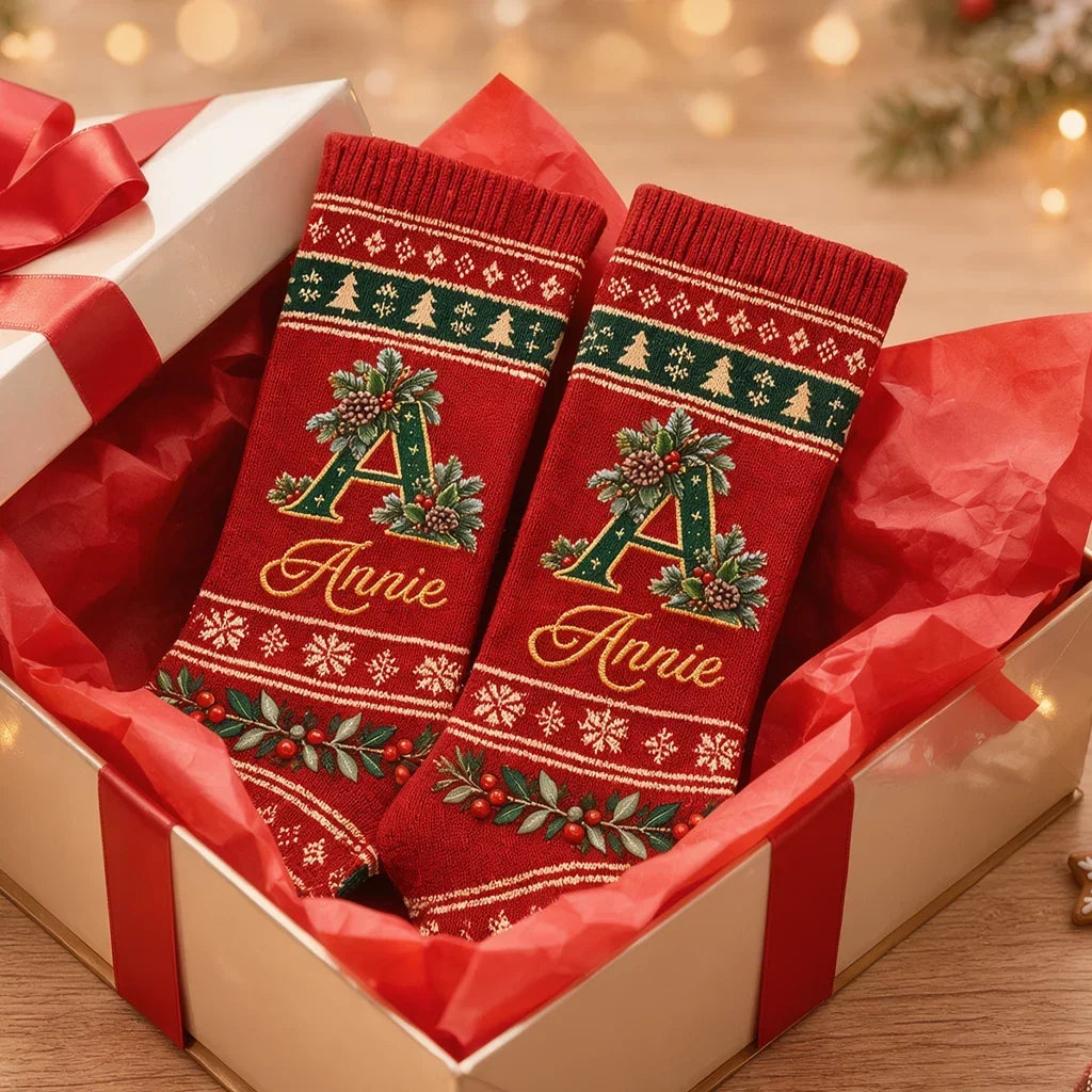 Christmas Crew Socks, Personalized Holly, Snowflakes & Trees for Cozy Winter Moments, Creative Gift for Friends