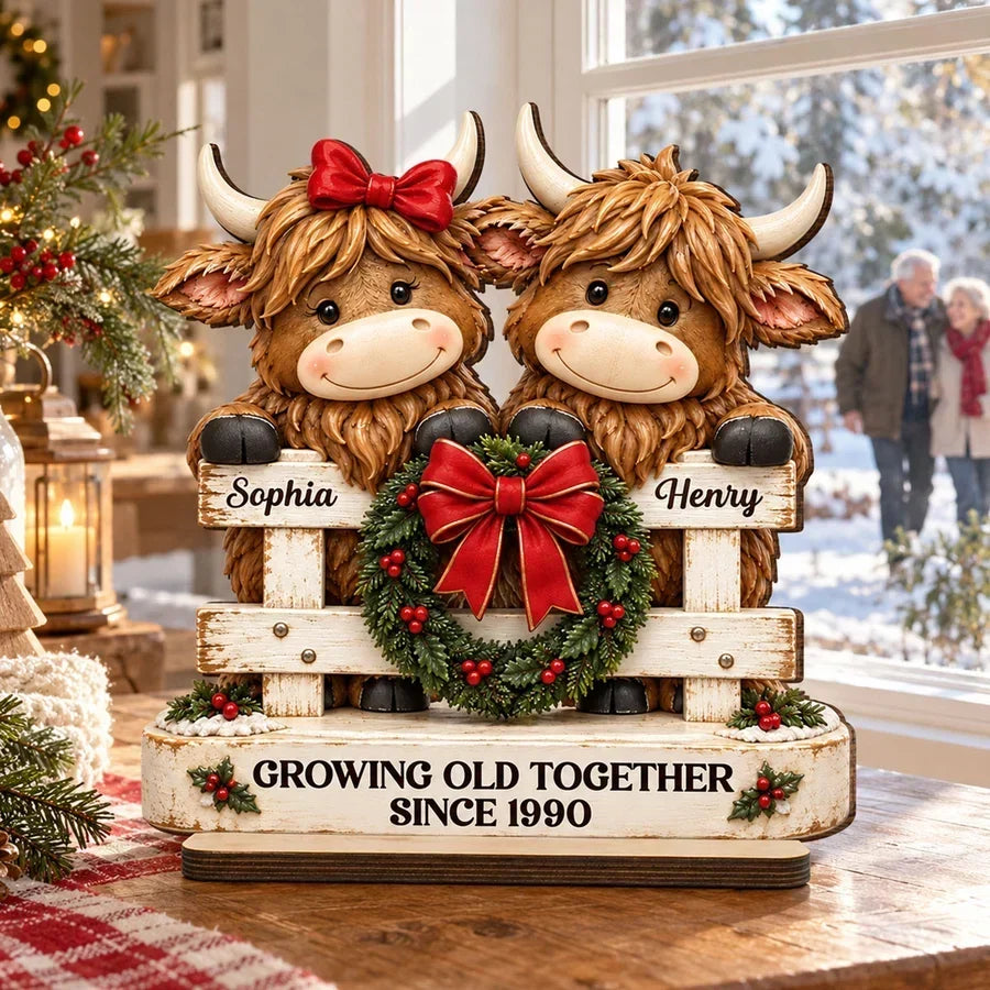Personalized 2-Layer Wooden Plaque, Highland Cow Couple by a Christmas Fence, Unique Gift for Couples